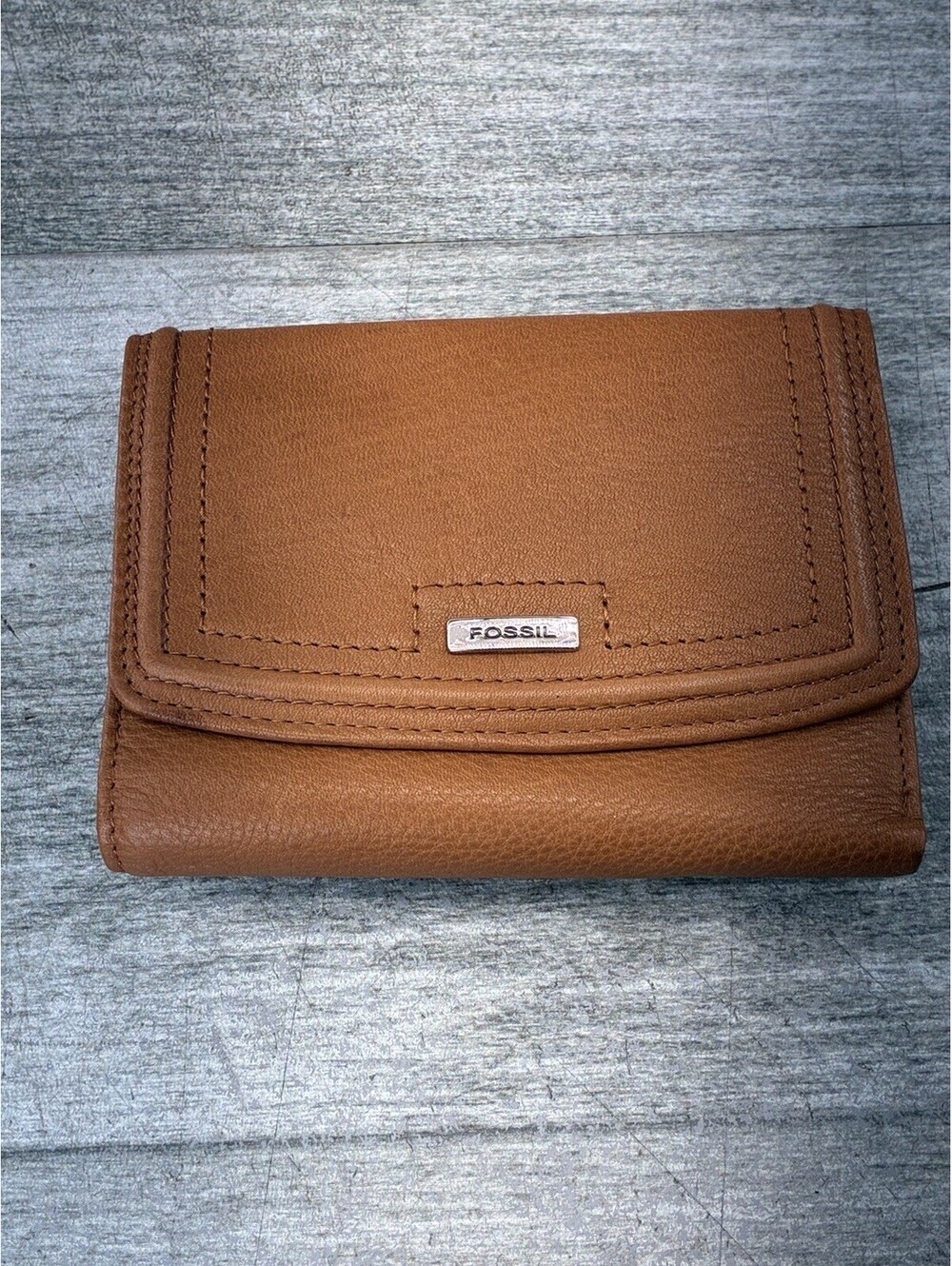 Fossil Brown Leather Trifold Wallet Women
